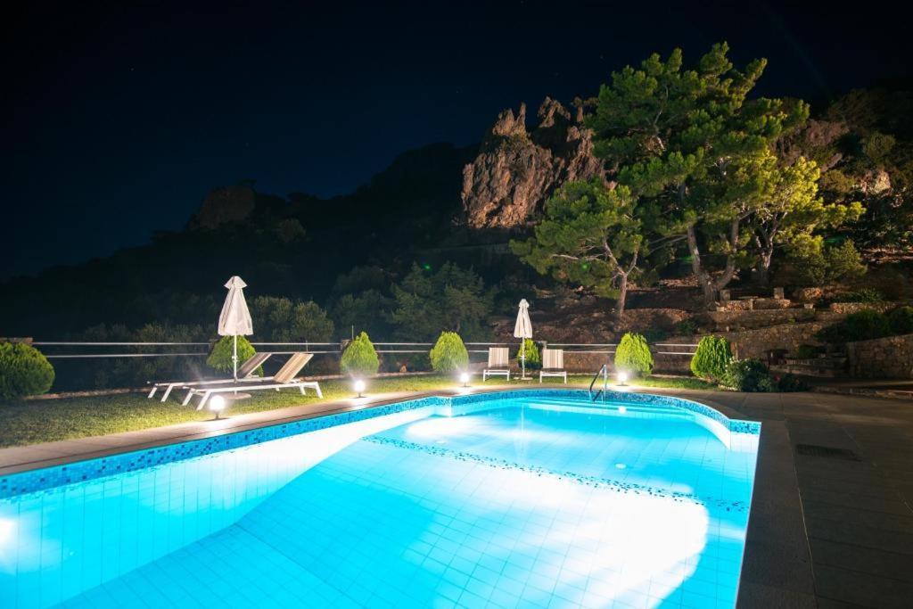 Votana Villa & Apartments Kucunári Kültér fotó